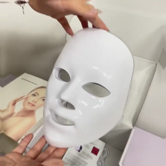 LED Photon Rejuvenation Face Mask/قناع الوجه بتقنية الفوتون LED لتجديد البشرة ✨